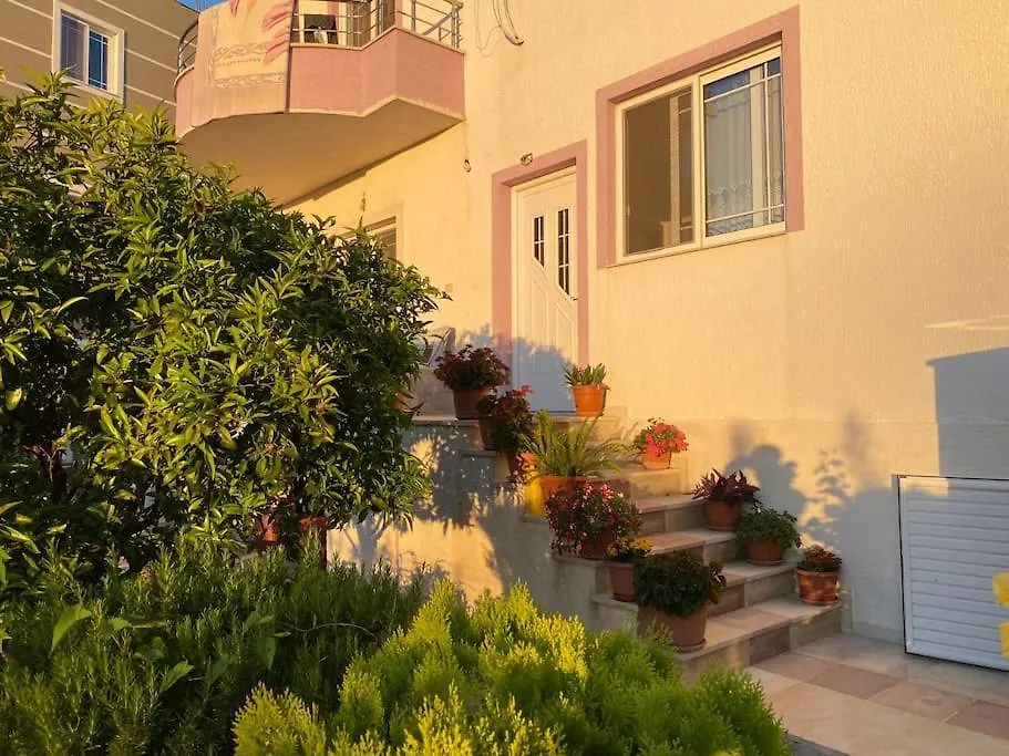 Guesthouse Xhimi Ksamil