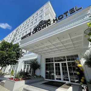 https://white-crown-hotel.hotels-in-tirana.com